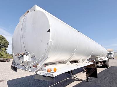 Fruehauf 53ft Crude Oil Tank Trailer - Spring