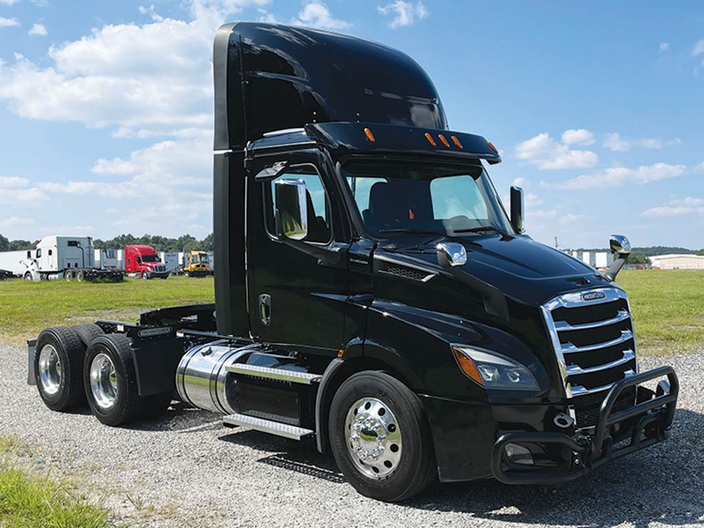 2020 Freightliner Cascadia 116 Day Cab Truck Detroit 410HP For Sale