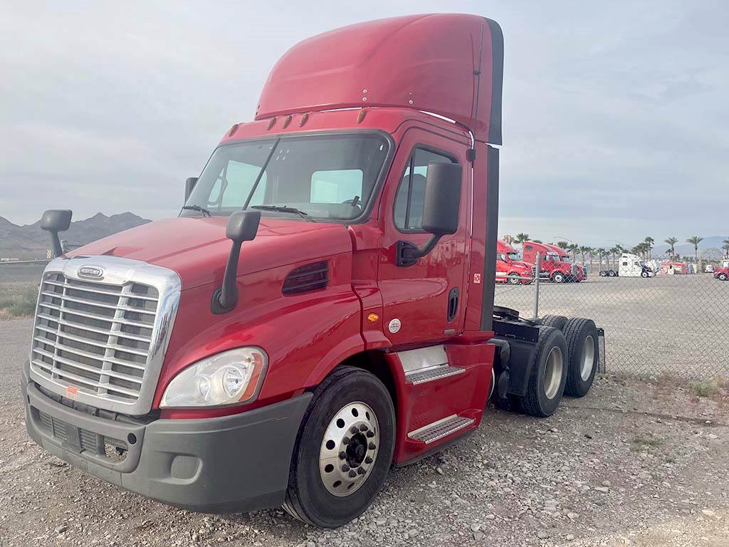2019 Freightliner Cascadia 116 Day Cab Truck Detroit 450HP For Sale