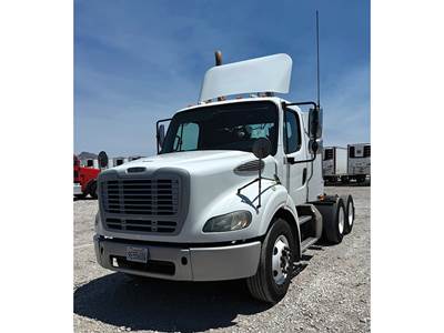 Freightliner M2 112 Day Cab Truck - Detroit 410HP
