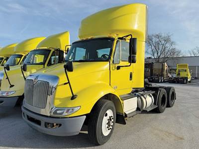 International 8600 Day Cab Truck - 410HP