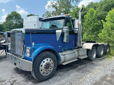 International 9300 Day Cab Truck - Cummins 435HP