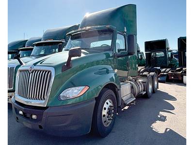 International LT625 Day Cab Truck - Cummins 450HP