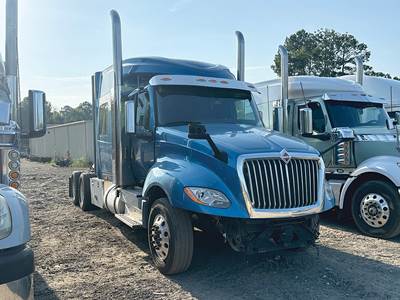 International LT625 Day Cab Truck - 500HP