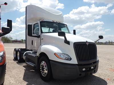 International LT625 Day Cab Truck - Cummins 400HP