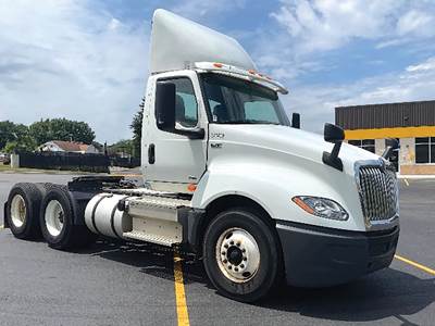 International LT625 Day Cab Truck - 430HP