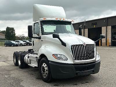 International LT625 Day Cab Truck - 430HP