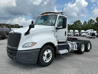 International LT625 Day Cab Truck - Cummins 450HP
