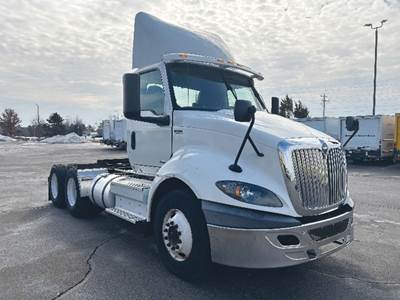 International RH613 Day Cab Truck - 430HP