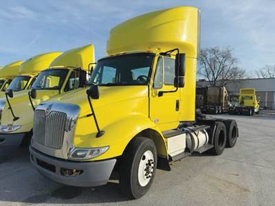 International TranStar 8600 Day Cab Truck - 410HP