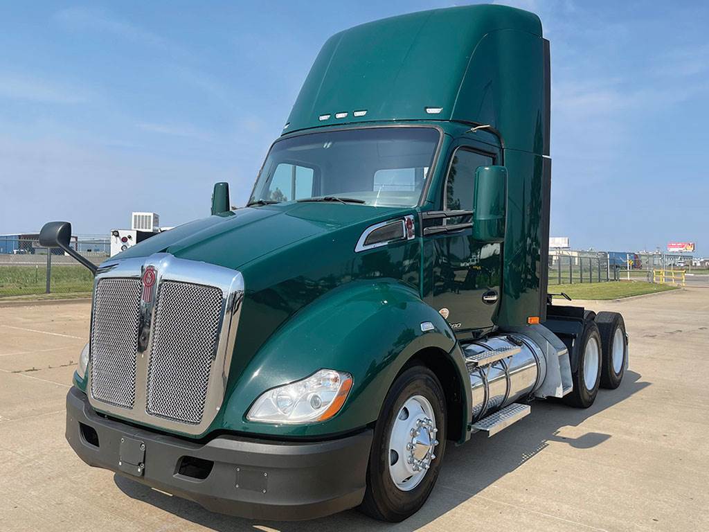2019 Kenworth T680 Day Cab Truck Paccar 455HP For Sale Fort Worth