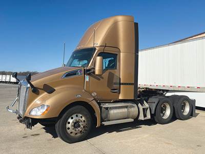 Kenworth T680 Day Cab Truck - 455HP