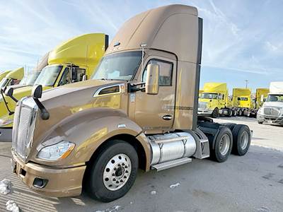 Kenworth T680 Day Cab Truck - Paccar 455HP