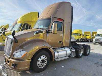 Kenworth T680 Day Cab Truck - Paccar 40000HP