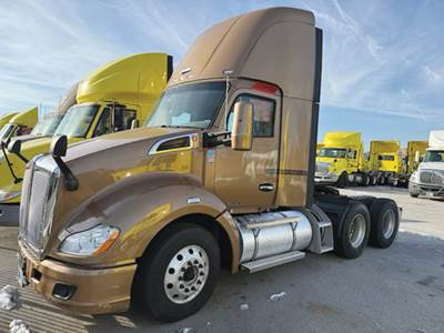 Kenworth T680 Day Cab Truck - Cummins 450HP
