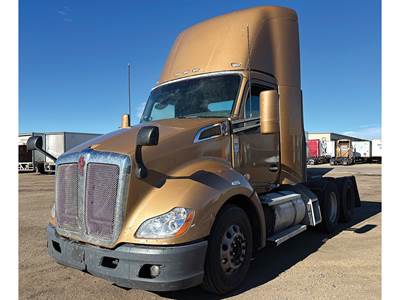 Kenworth T680 Day Cab Truck - Cummins 450HP