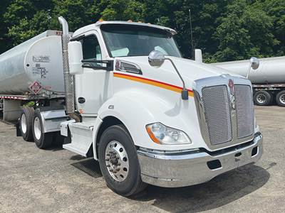 Kenworth T680 Day Cab Truck - Paccar 455HP
