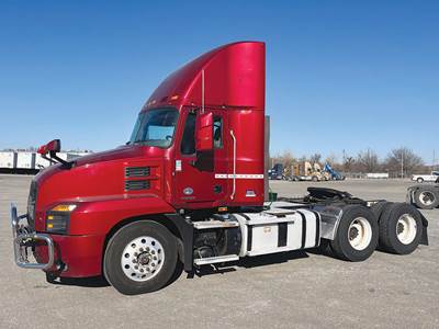 Mack Anthem Day Cab Truck - MP8 415HP