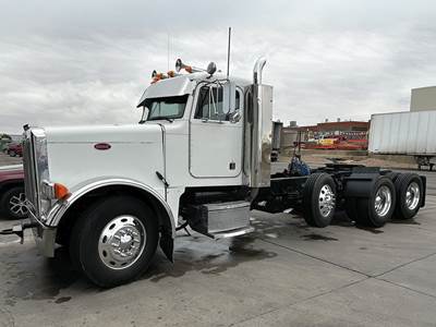 Peterbilt 379 Day Cab Truck - Caterpillar 475HP
