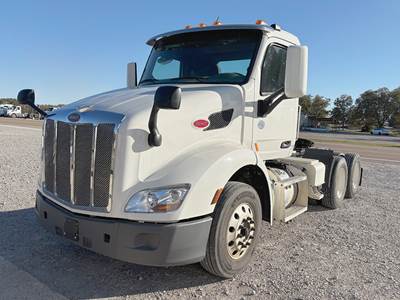 Peterbilt 579 Day Cab Truck - Paccar 455HP