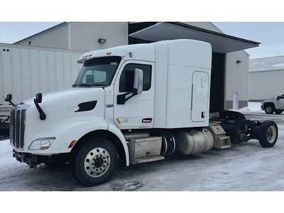 Peterbilt 579 Day Cab Truck - 40000HP