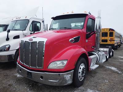 Peterbilt 579 Day Cab Truck - Cummins 450HP