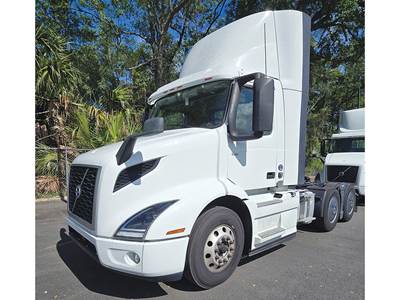 Volvo VNR 300 Day Cab Truck - D13 405HP