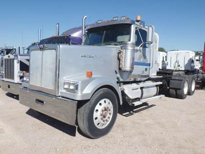 Western Star 4900EX Day Cab Truck - Detroit 515HP