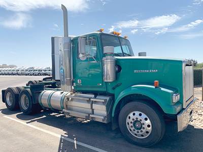 Western Star 4900SB Day Cab Truck - Detroit 450HP