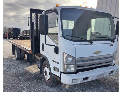 Chevrolet W5500-HD Box Truck - 190HP