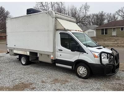 Ford 350HD Box Truck - 275HP