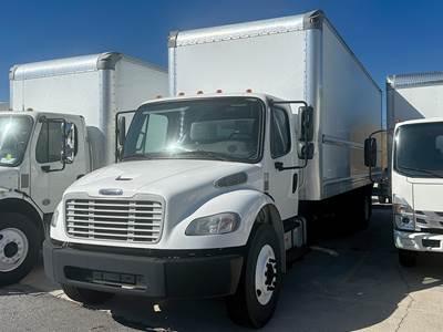 Freightliner M2 106 Box Truck - 220HP, Roll up Door