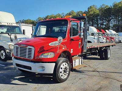 Freightliner M2 106 Box Truck - 250HP
