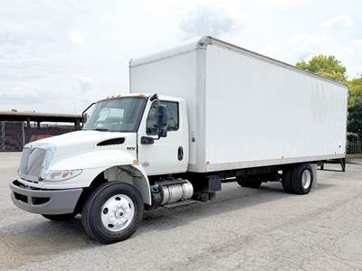 International 4300 Box Truck - 260HP, Swing Door