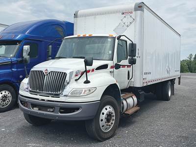 International MV607 Box Truck - 250HP, Roll up Door