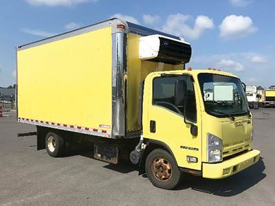Isuzu NPR Box Truck - 210HP, Roll up Door