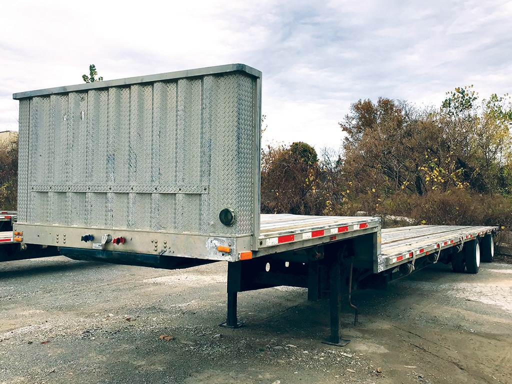 2006 Transcraft DTL2100 53x102 Drop Deck Trailer Air Ride For Sale