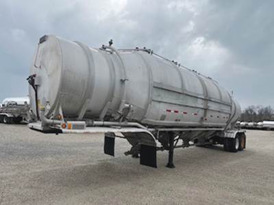 Heil 42ft Dry Bulk / Pneumatic Tank Trailer - Air Ride