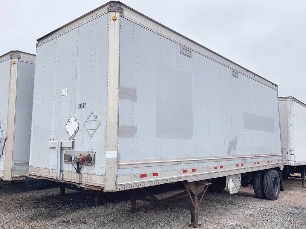 2010 Great Dane 28 ft Dry Van Trailer Roll up Door, Spring For Sale