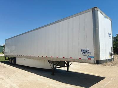 Stoughton 53 ft Dry Van Trailer - Swing Door, Air Ride