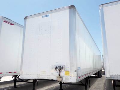 Stoughton 53 ft Dry Van Trailer - Swing Door, Air Ride
