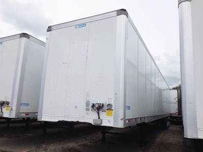 Stoughton 53 ft Dry Van Trailer - Swing Door, Air Ride