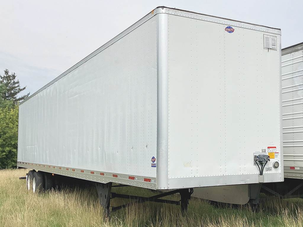 2019 UTILITY 4000DX 53 ft Dry Van Trailer Swing Door, Air Ride For