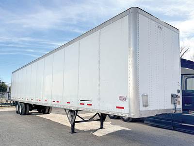 Wabash 53 ft Dry Van Trailer - Swing Door, Air Ride