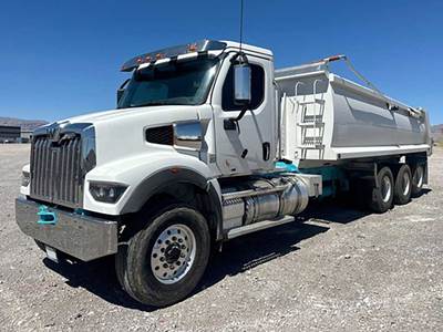 Western Star 47X Dump Truck - 370HP