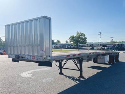 Benson 48x96 Flatbed Trailer - Air Ride