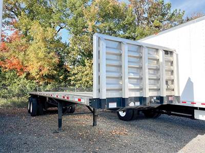 Great Dane 32x102 Flatbed Trailer - Air Ride