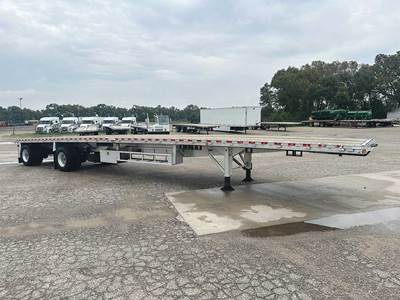 Reitnouer MaxMiser 48x102 Flatbed Trailer - Air Ride