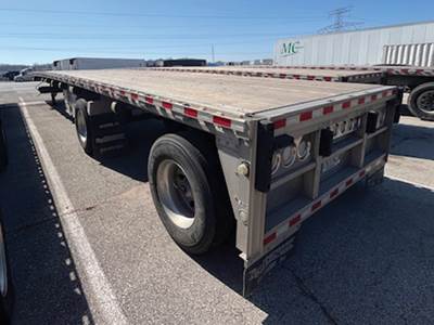 Reitnouer MaxMiser 48x102 Flatbed Trailer - Air Ride