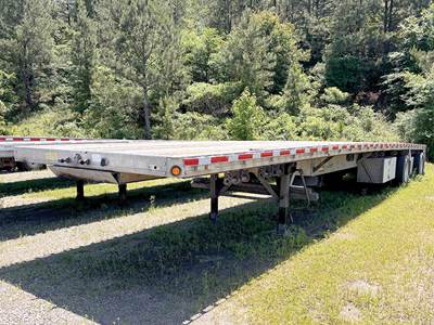 Reitnouer MaxMiser 48x102 Flatbed Trailer - Air Ride